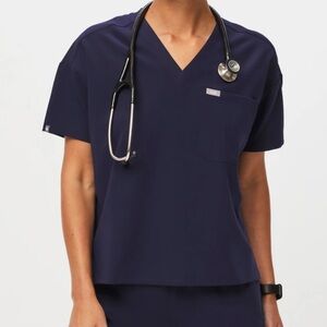 Figs Navy Relaxed Catarina Scrub Top